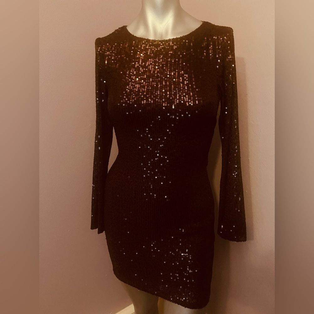 Speechless Black Sequin Long Sleeve Bodycon Dress